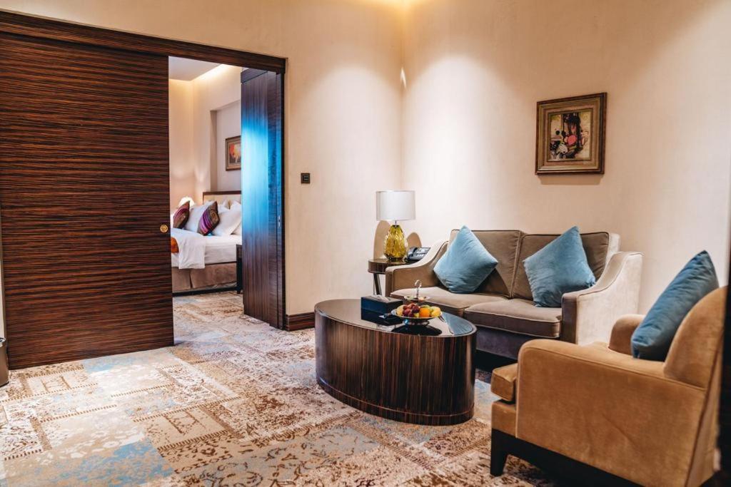 Hotel Warwick Al Khobar Exterior foto